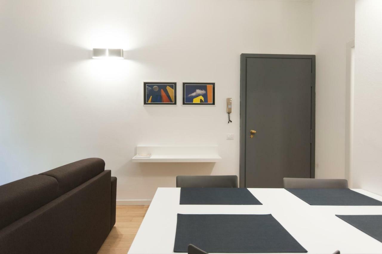 Apartamento Beautiful Flat In Milano Center Exterior foto